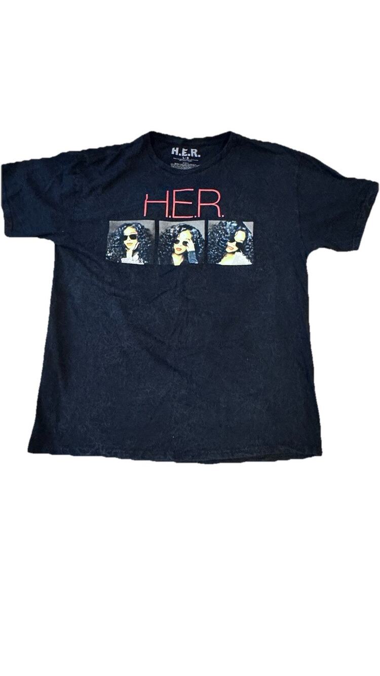 H.E.R.,R&B I Used to Know Her Tour Official Merch SOLD OUT 2018 Unisex T-shirt L